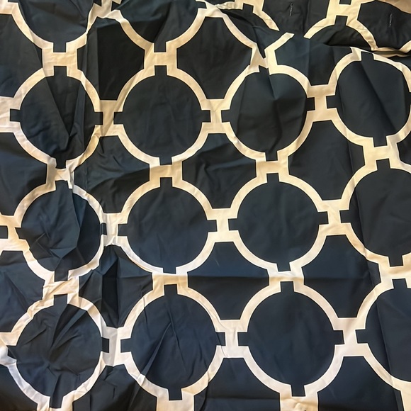 🚨4/$13🚨 West Point Home Shower Curtain & Curtain Hooks - Picture 1 of 6